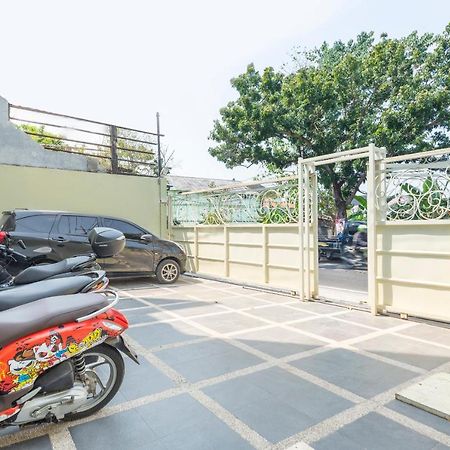 Oyo 3706 Griya Tentrem Syariah Lamongan Esterno foto